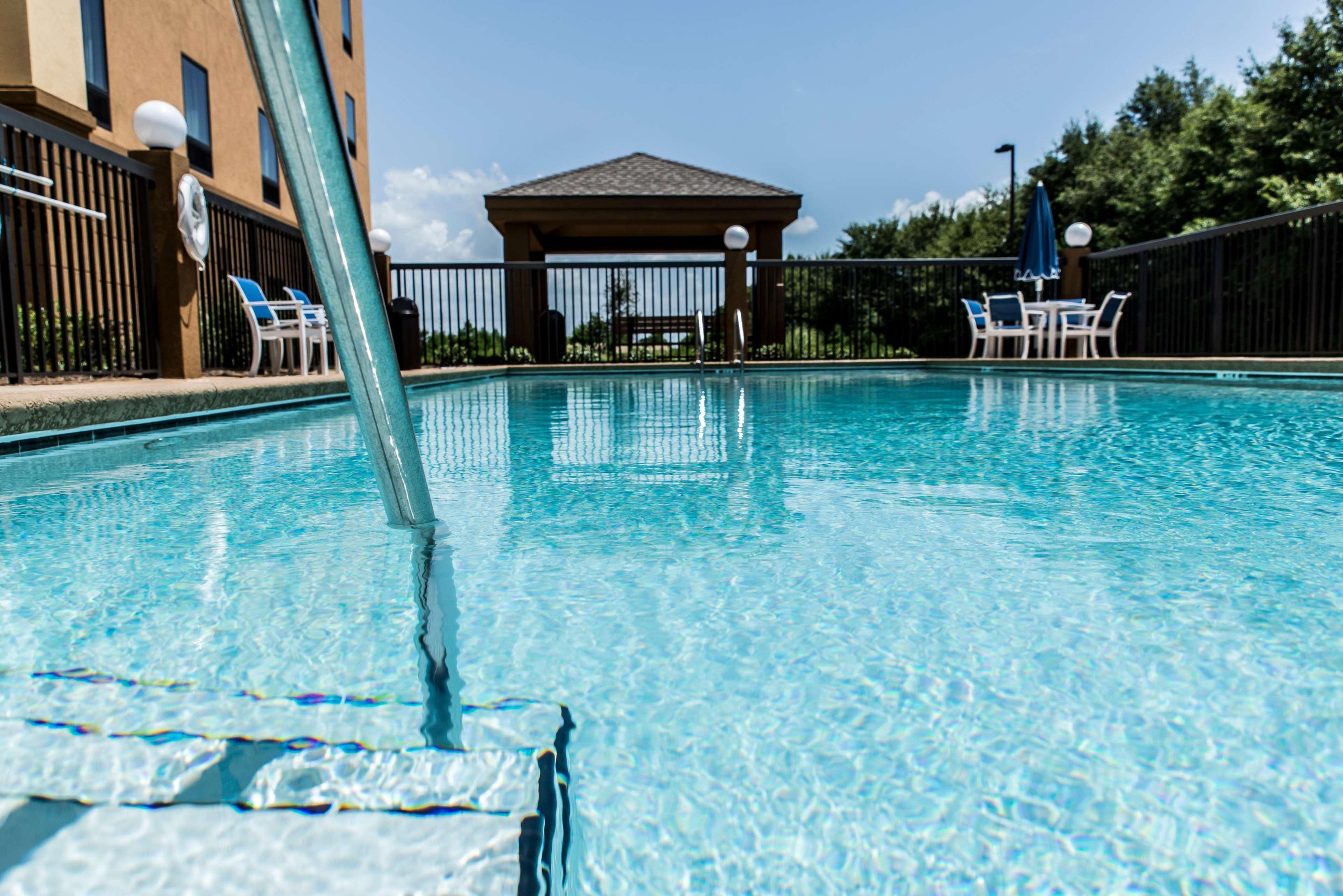 Hampton Inn Foley Exterior photo
