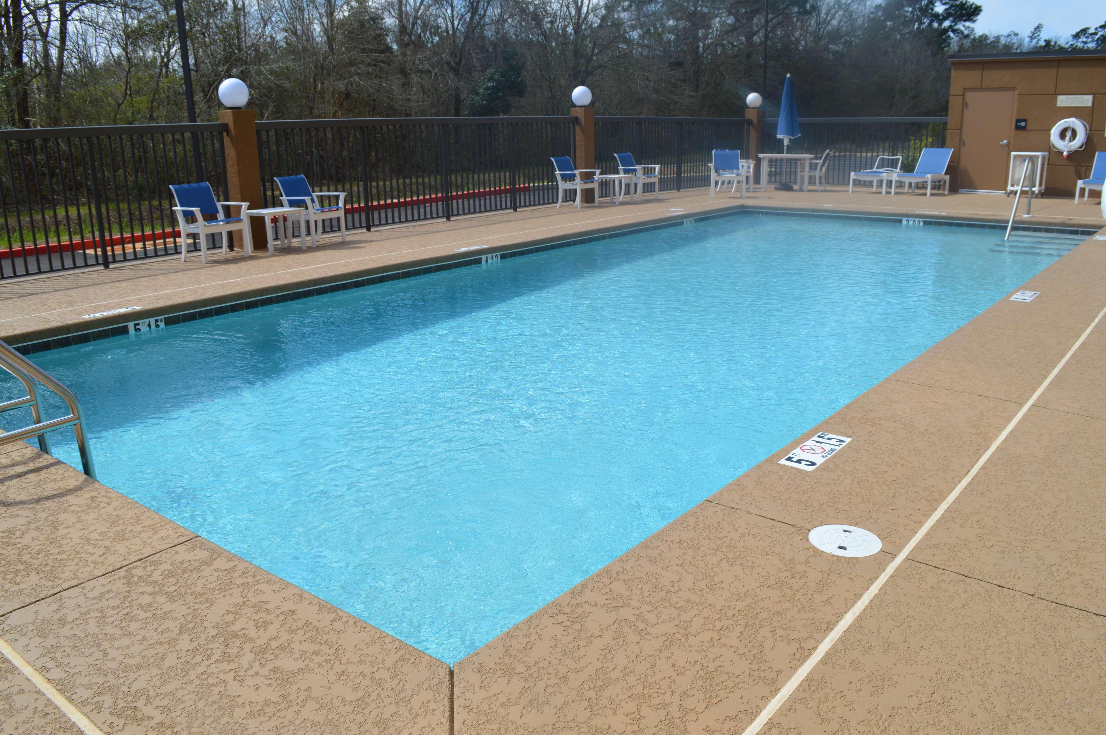 Hampton Inn Foley Exterior photo